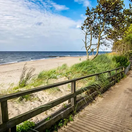 Будинок відпочинку In Ko Obrzeg Near Seaside *